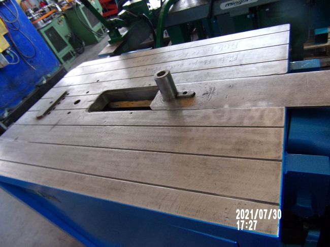 Table 650x950